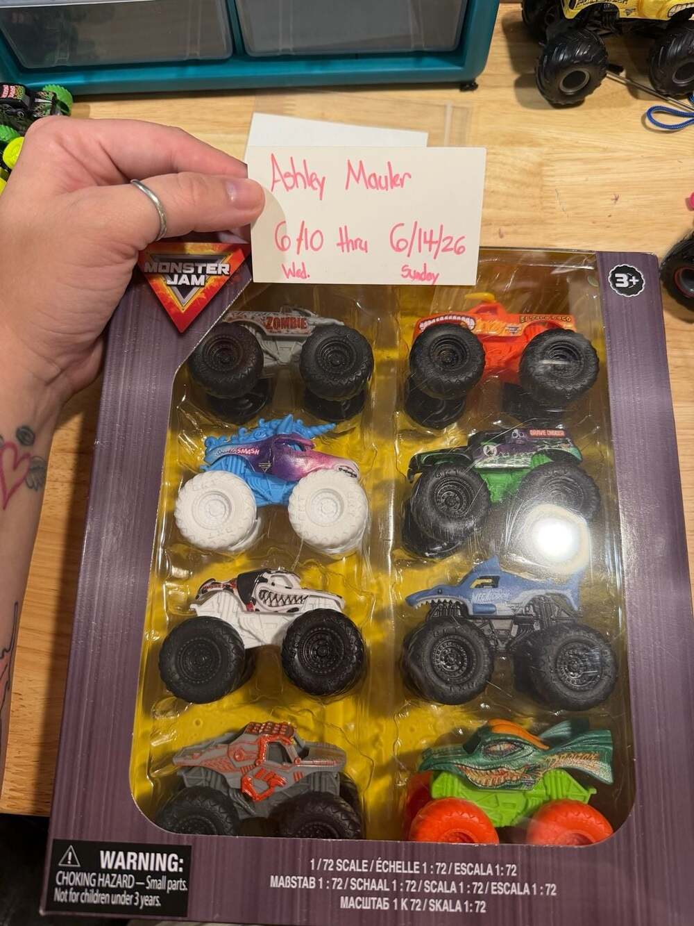 Monster Jam 1:72 Scale 8-Pack Die-Cast Monster Trucks